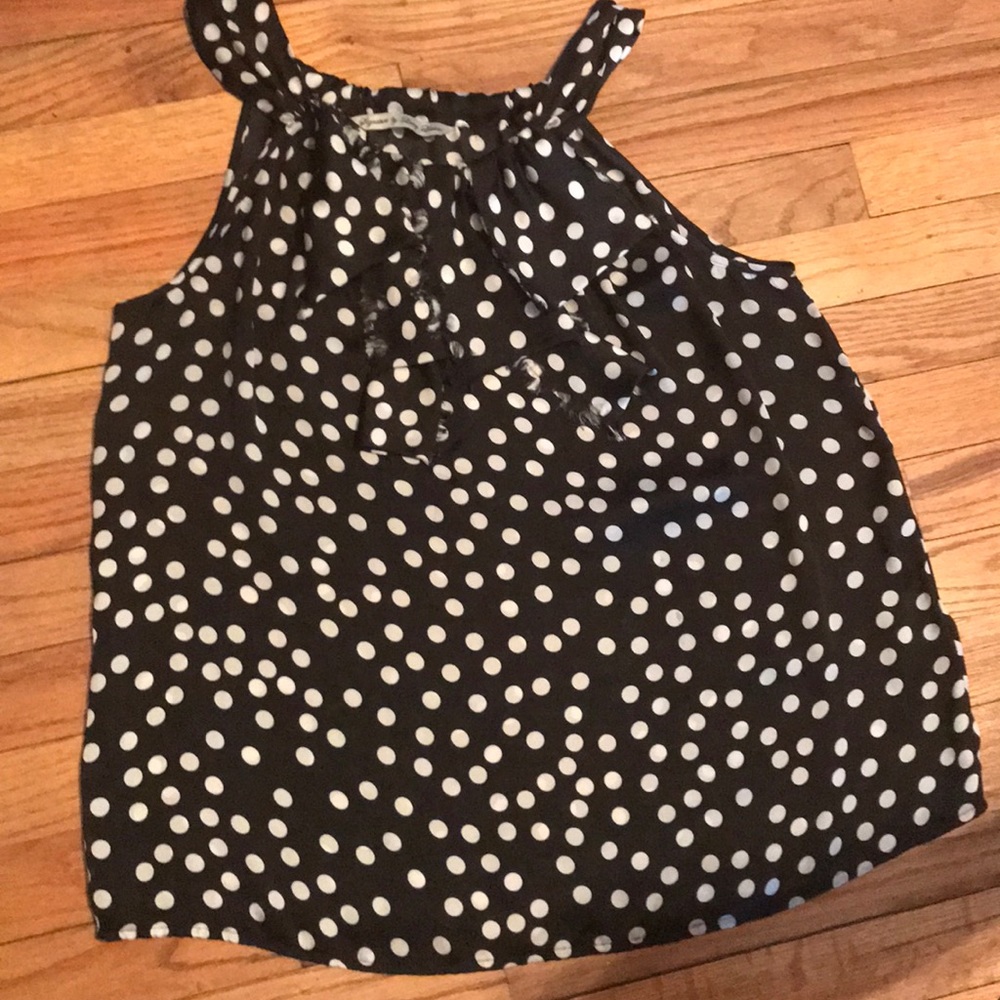 Black and white dress top w/ fridgey detailing